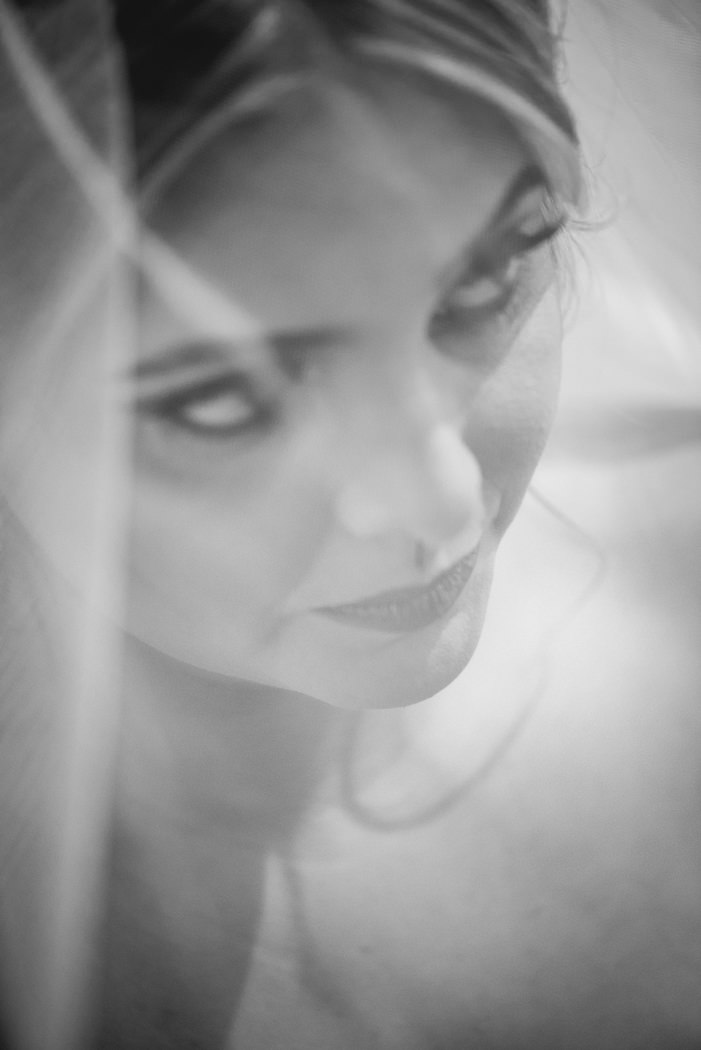 retrato da noiva com véu, retrato da noiva, fotografia noiva pb, maison mariee rj, fotografo de casamento rj