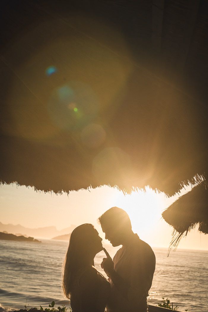 Ensaio pré wedding rj, fotografo rj, ensaio de casal rio de janeiro, fotos na praia ao amanhecer, grumari ao amanhecer, ensaio fotográfico rj, bruno montt fotografia